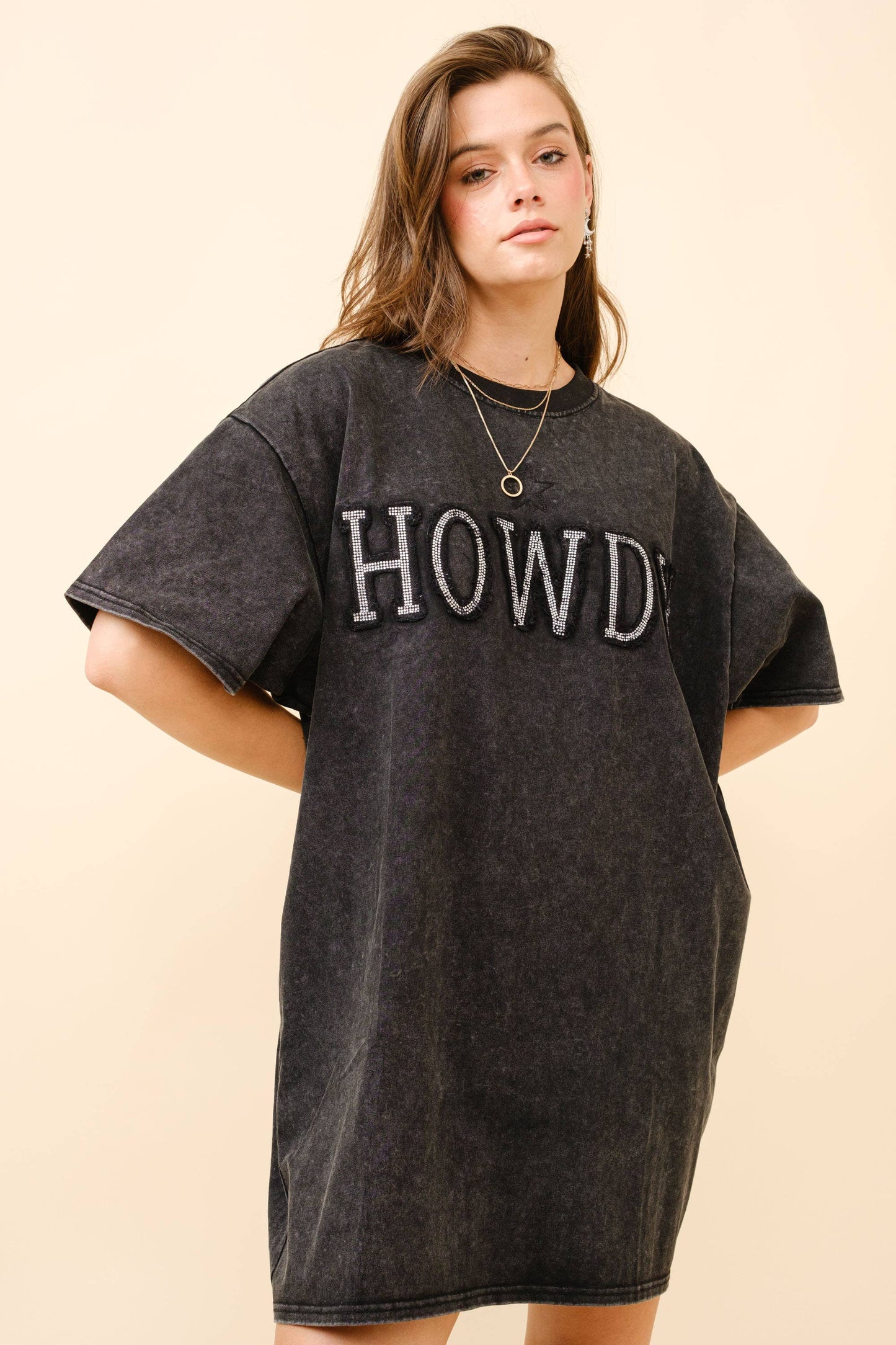 HOWDY T shirt Dress: TAN