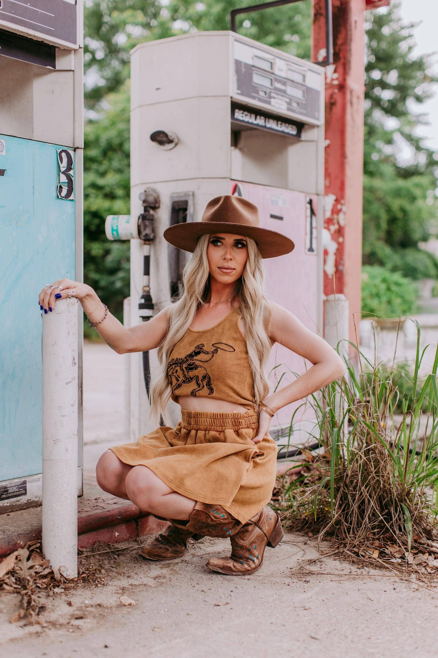 MK428 Bronc Bustin' Weekend 2 Piece Crop Set - Mustard: M / Mustard