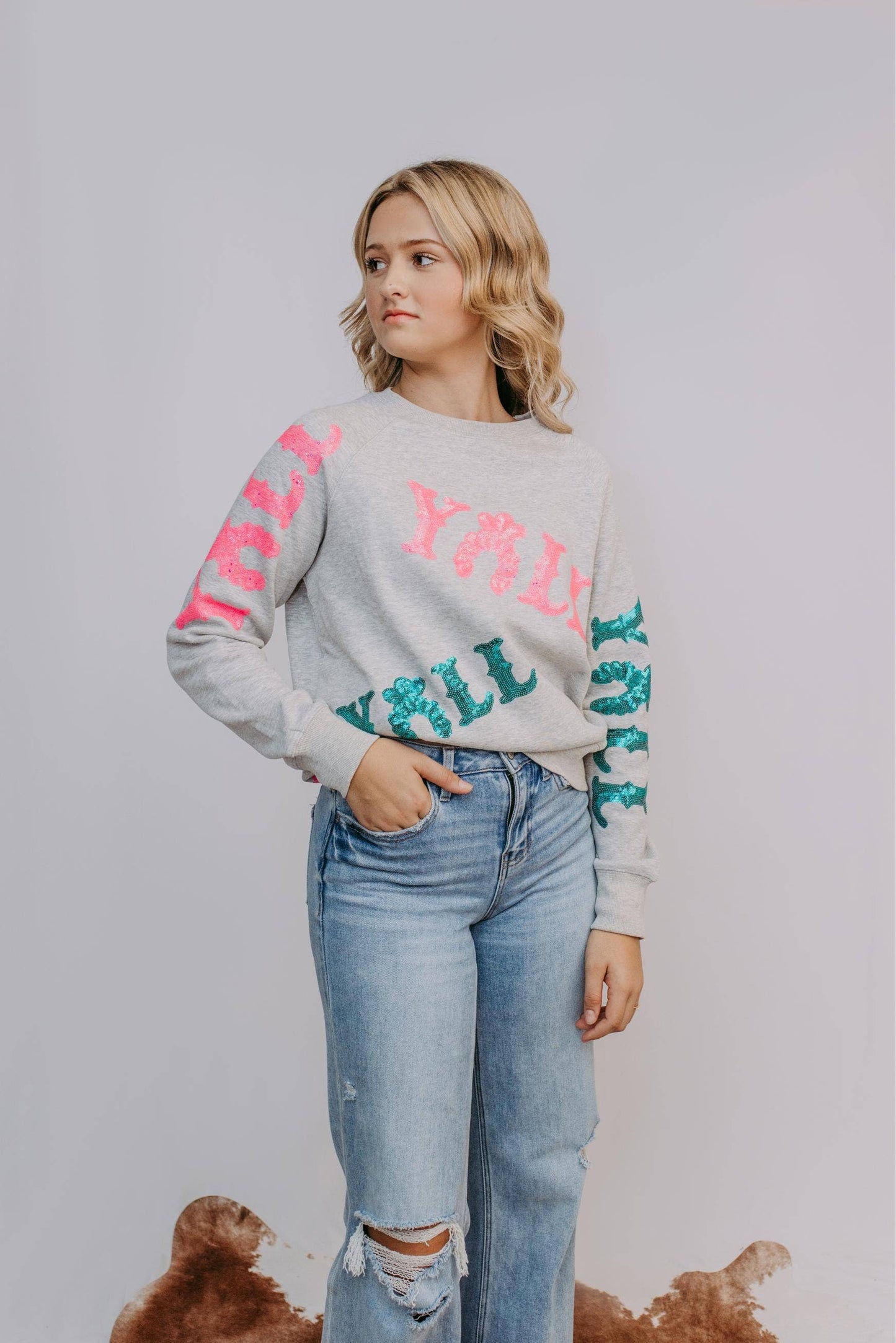 MK528 Yall Sequin Sweatshirt: Heather Gray / M