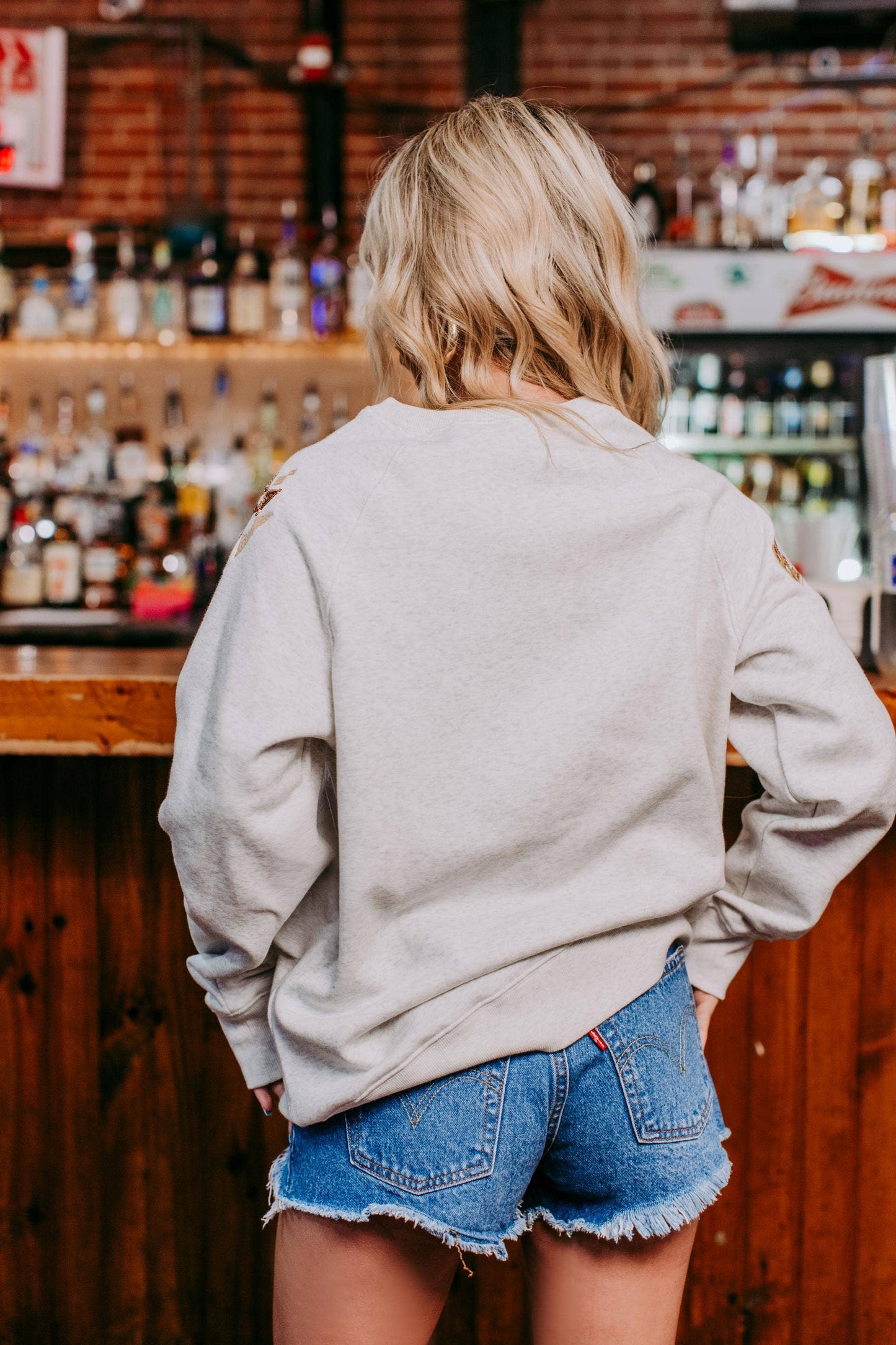 MK482 Wild Cowgirl Sweatshirt: Heather Gray / S