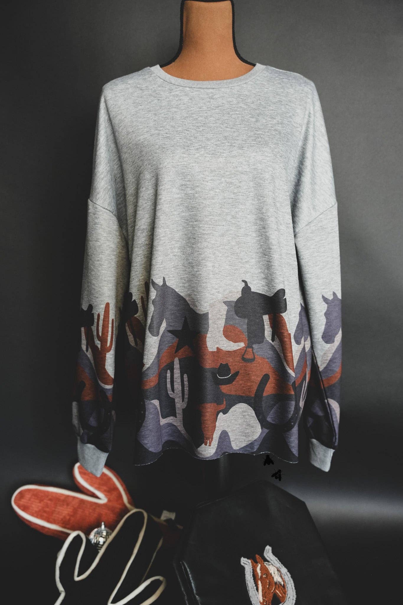 PONYRIDE PULLOVER: M