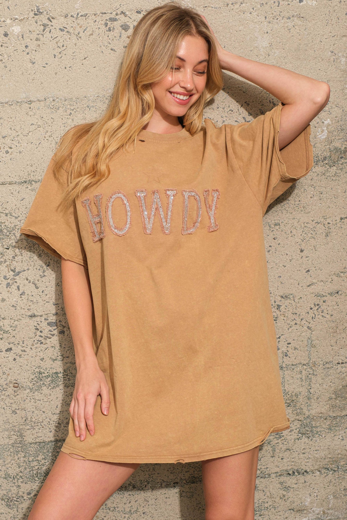 HOWDY T shirt Dress: TAN