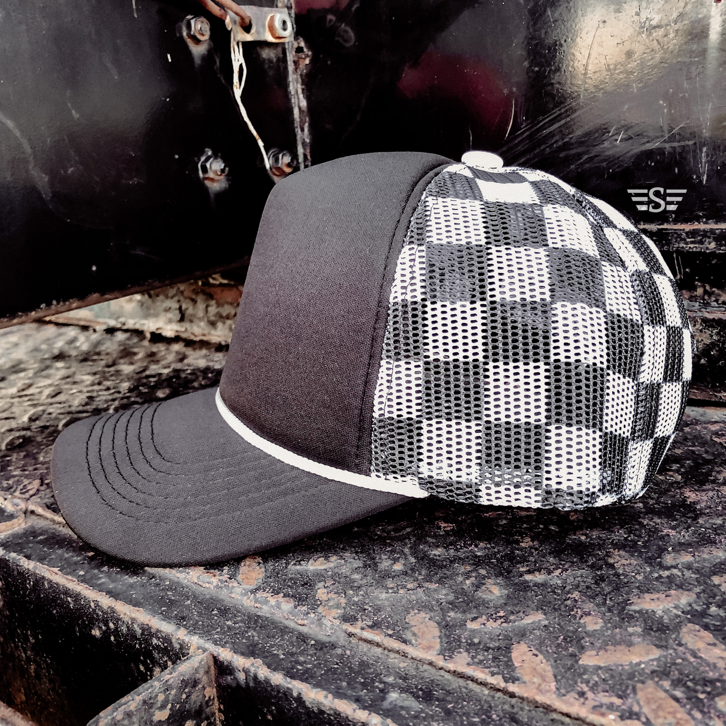 Checkered Mesh Back Foam Trucker Cap: Tan/ Brown