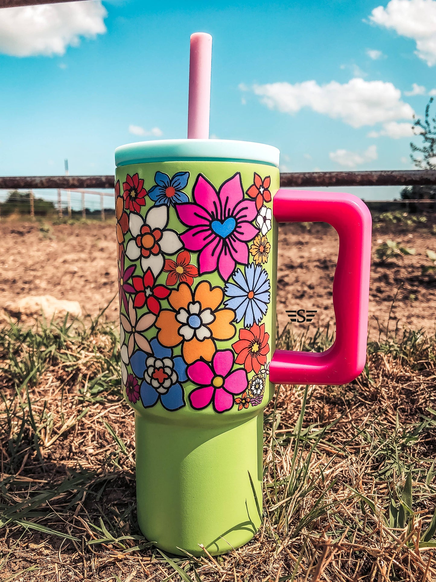 Printed 24oz Cup: Turquoise Montezuma Aztec