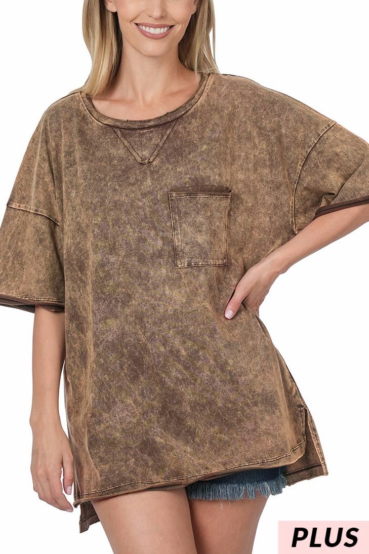 Plus Acid Wash Front Pocket Raw Edge Top: 2-2-2 (1XL-2XL-3XL) / RUST BROWN