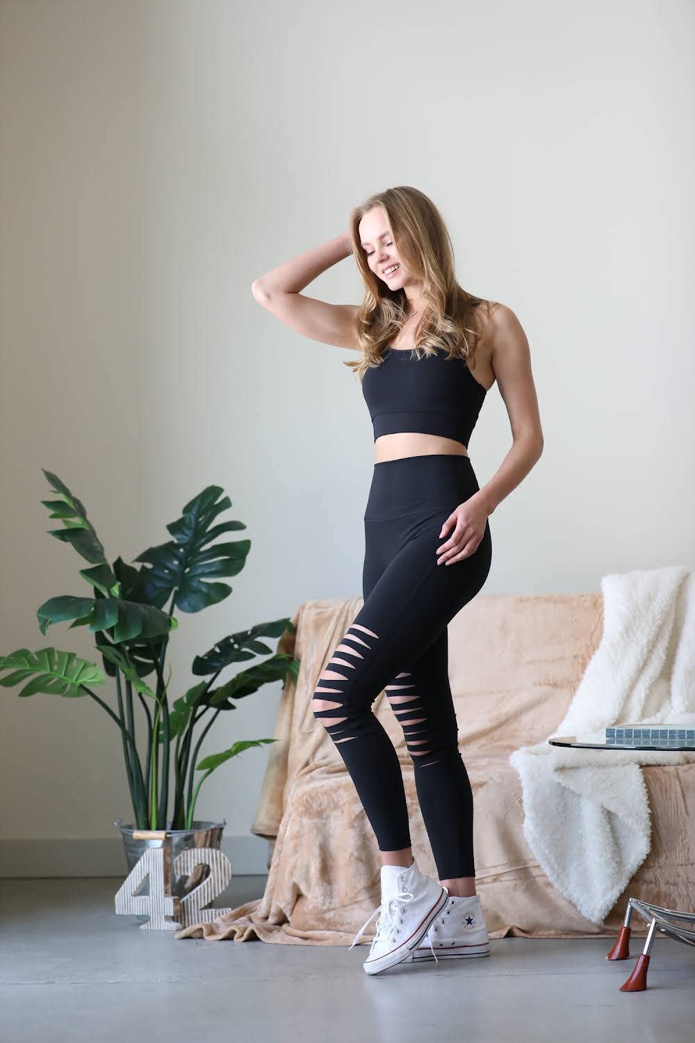 SI-21720 ATHLETIC CUT OUT LEGGINGS